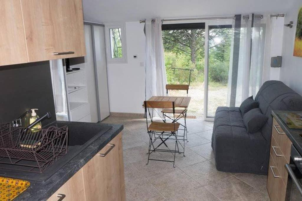 Villa La Lurette, Appartement Et Studio Saint-Étienne-les-Orgues Exterior foto