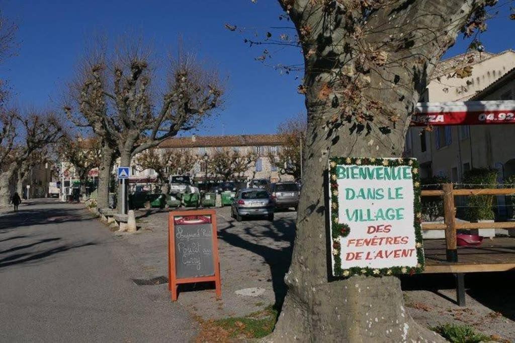 Villa La Lurette, Appartement Et Studio Saint-Étienne-les-Orgues Exterior foto