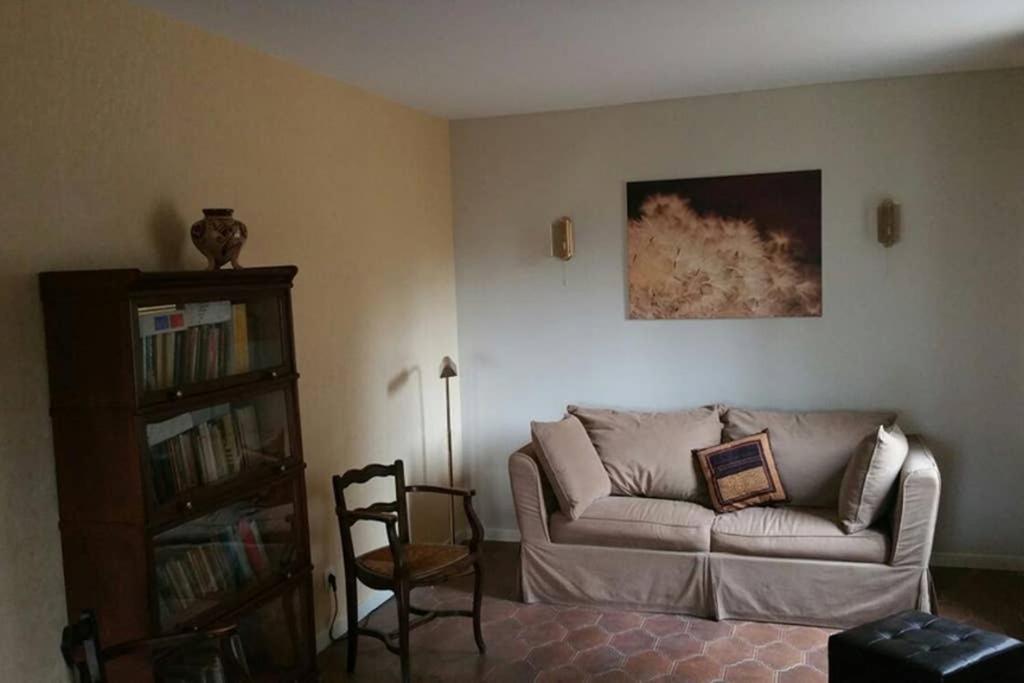 Villa La Lurette, Appartement Et Studio Saint-Étienne-les-Orgues Exterior foto